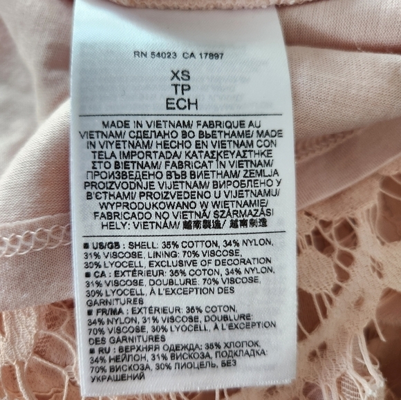 Banana Replublic lace pink blouse Size XS - Picture 5 of 5